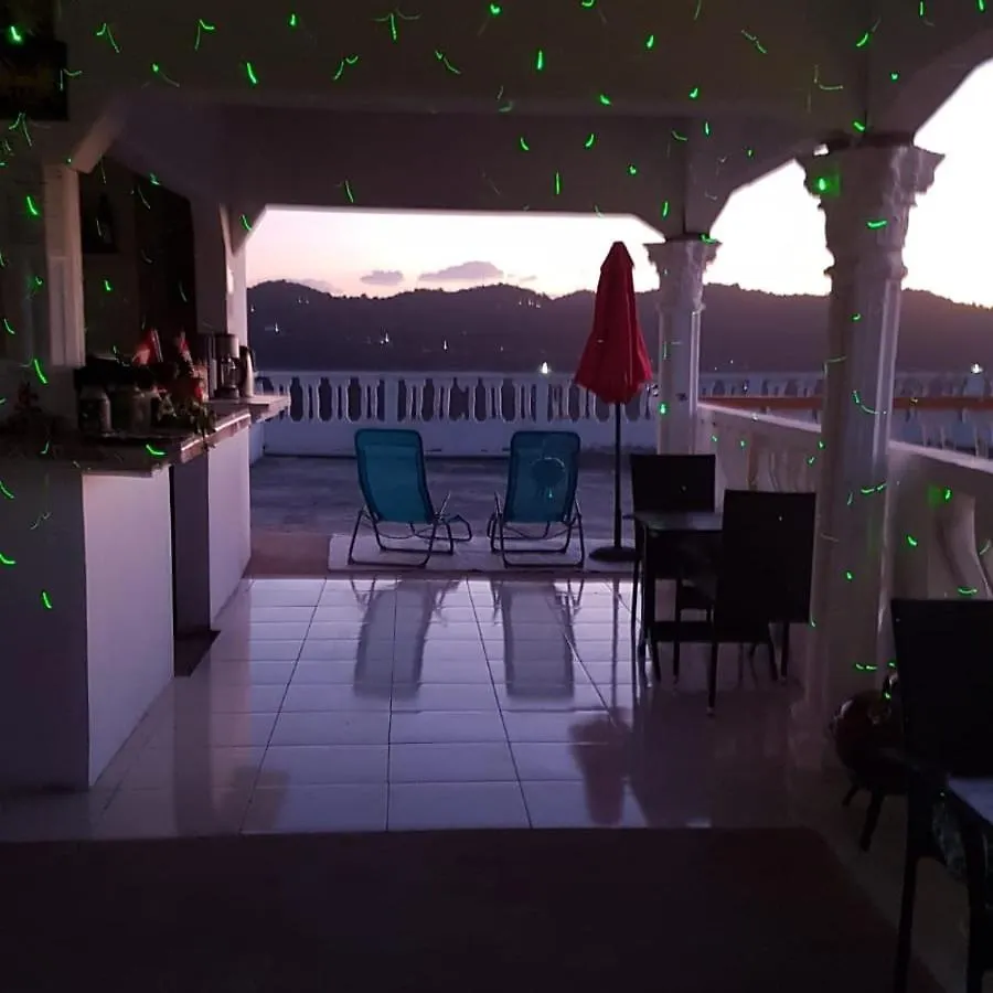 مبيت وإفطار Spring Garden Sue Yen Sen Place فندق مبيت وإفطار