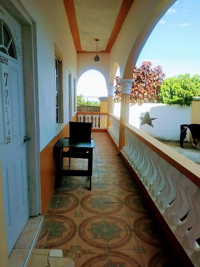 **  Sue Yen Sen Place Bed & Breakfast Spring Garden Jamaika